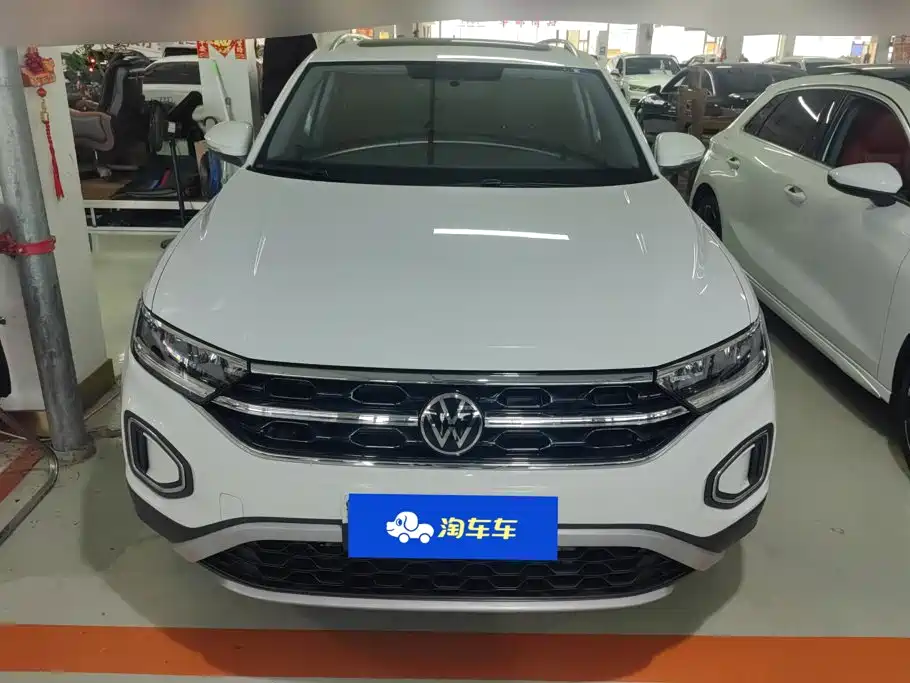 Volkswagen T-Roc — миниатюра 2