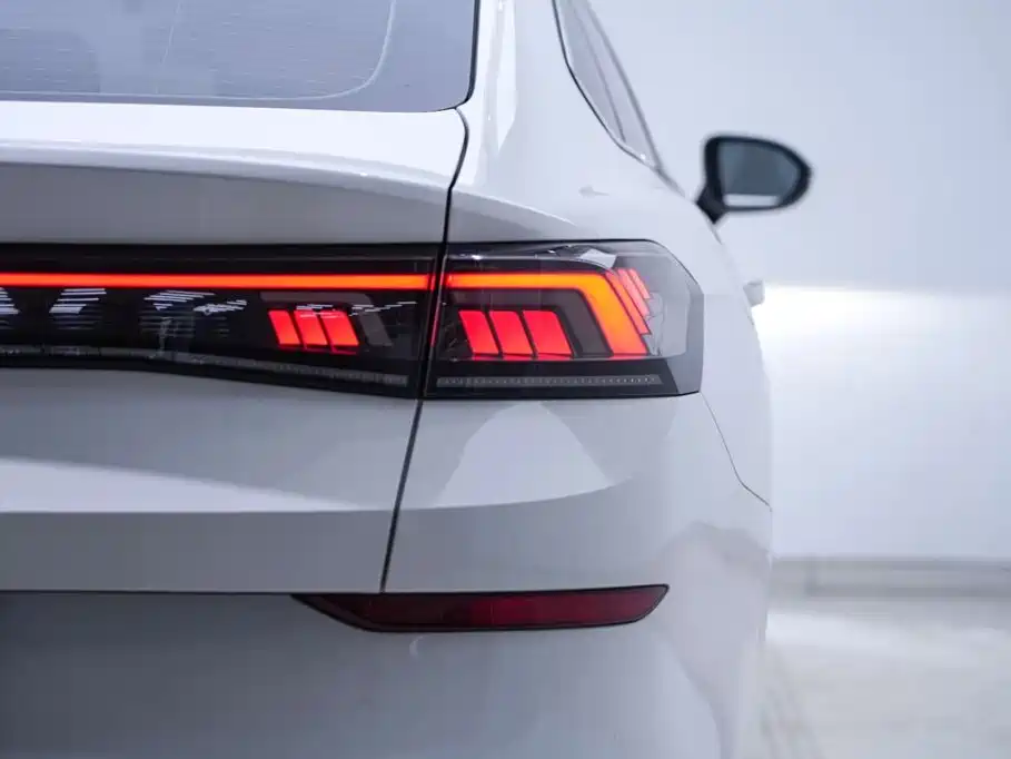 Volkswagen Lamando — миниатюра 25