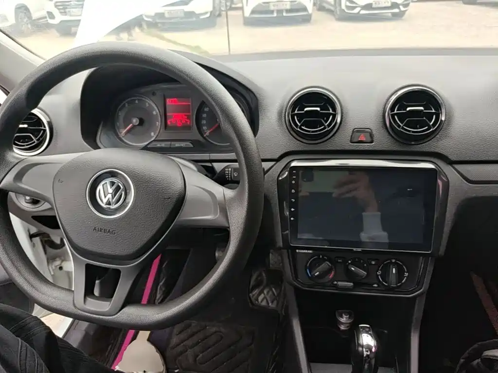 Volkswagen Jetta — миниатюра 10
