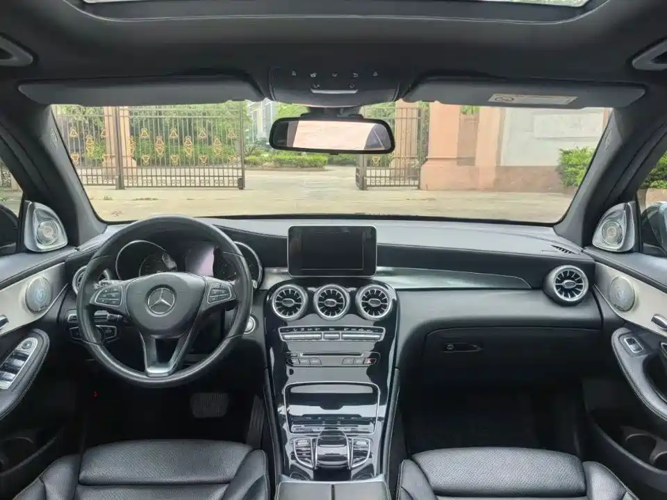 Mercedes-Benz GLC — миниатюра 5