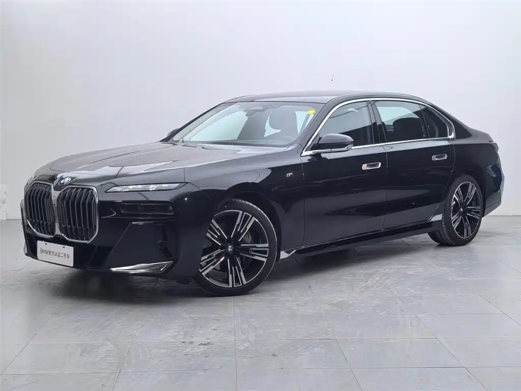 BMW 7 SERIES