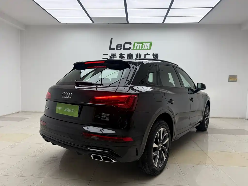 Audi Q5L — миниатюра 5