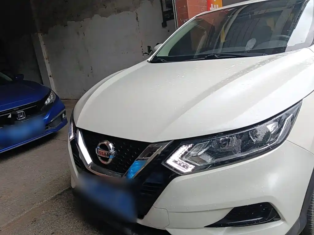 Nissan Qashqai — миниатюра 3