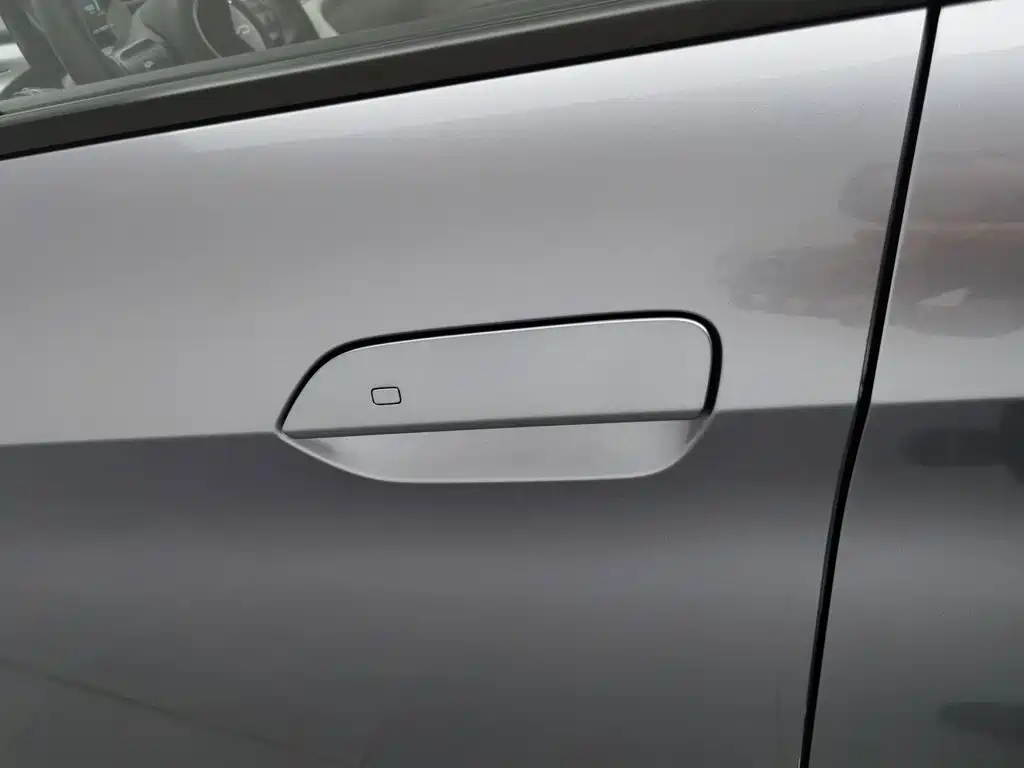 BYD Dolphin — миниатюра 18