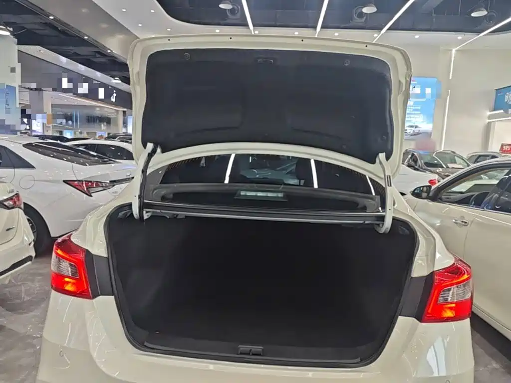 Nissan Sylphy — миниатюра 19