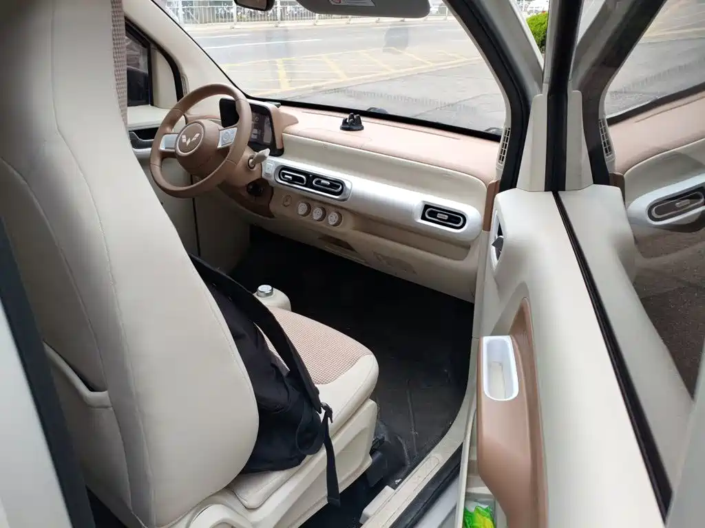 Wuling MINIEV — миниатюра 19
