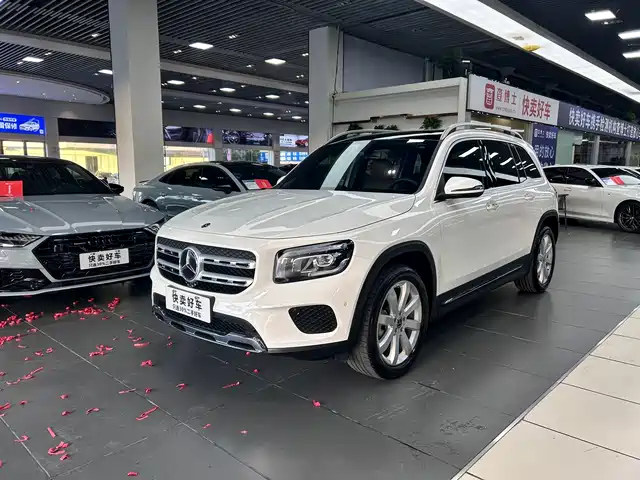 MERCEDES-BENZ  GLB 2020