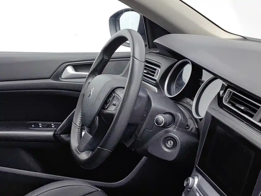 Peugeot 408 — миниатюра 22