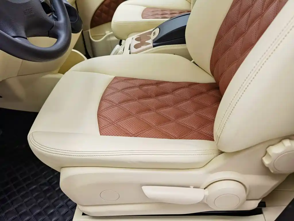Mercedes-Benz Vito — миниатюра 17