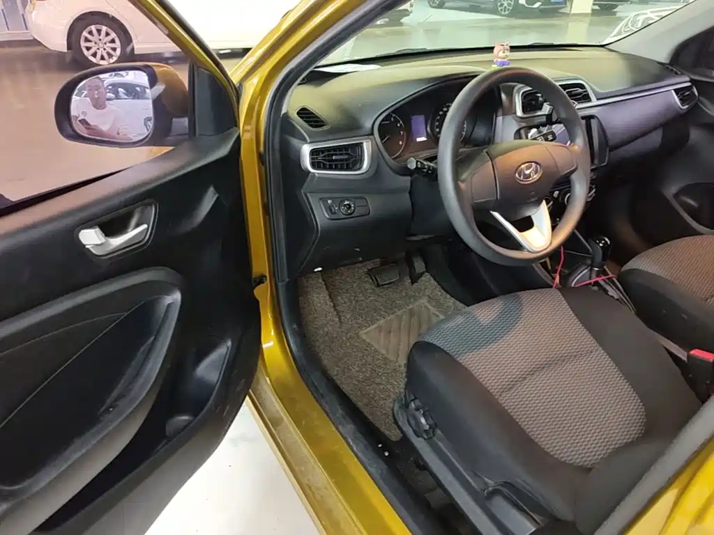 Hyundai Verna — миниатюра 16