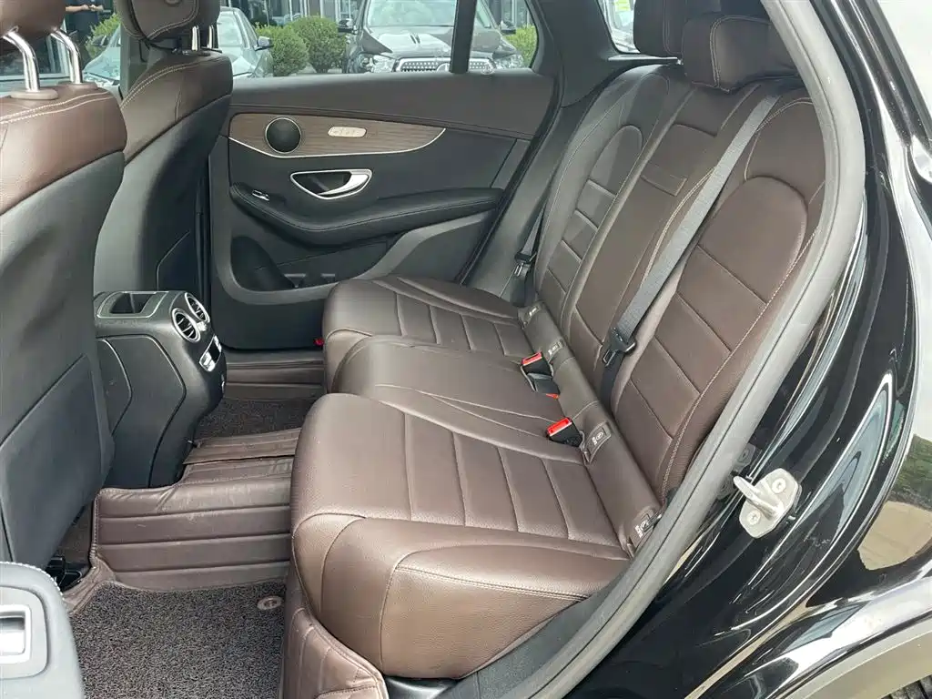 Mercedes-Benz GLC — миниатюра 7