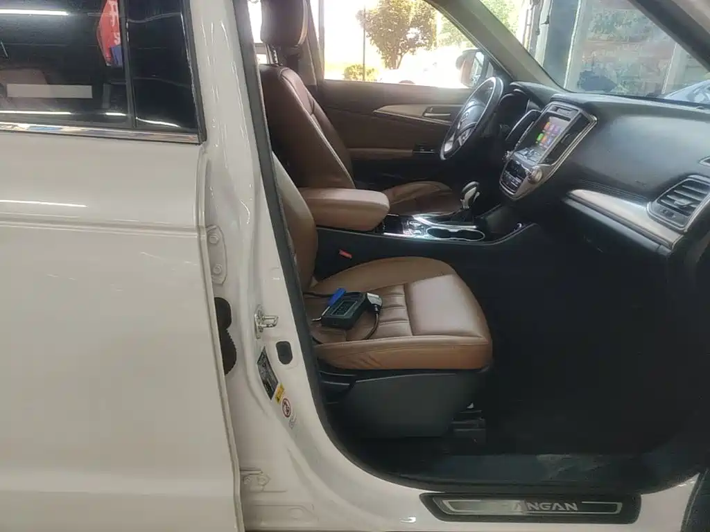 Changan CS95 — миниатюра 25