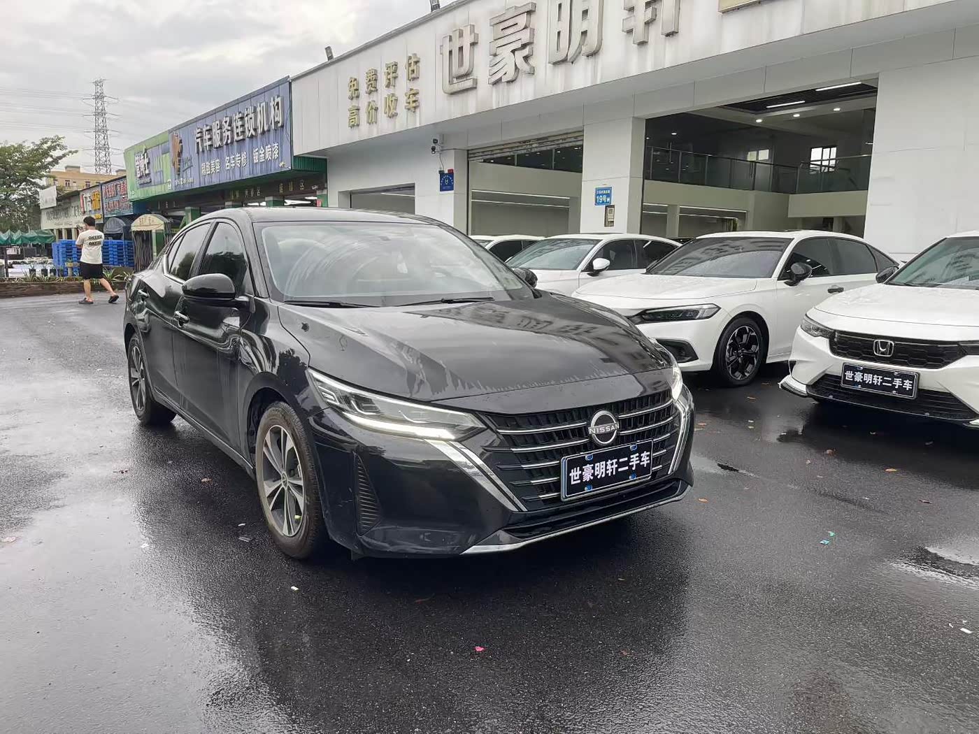Nissan Sylphy 1.6 л 2025 г. Чёрный, пробег 15000 км