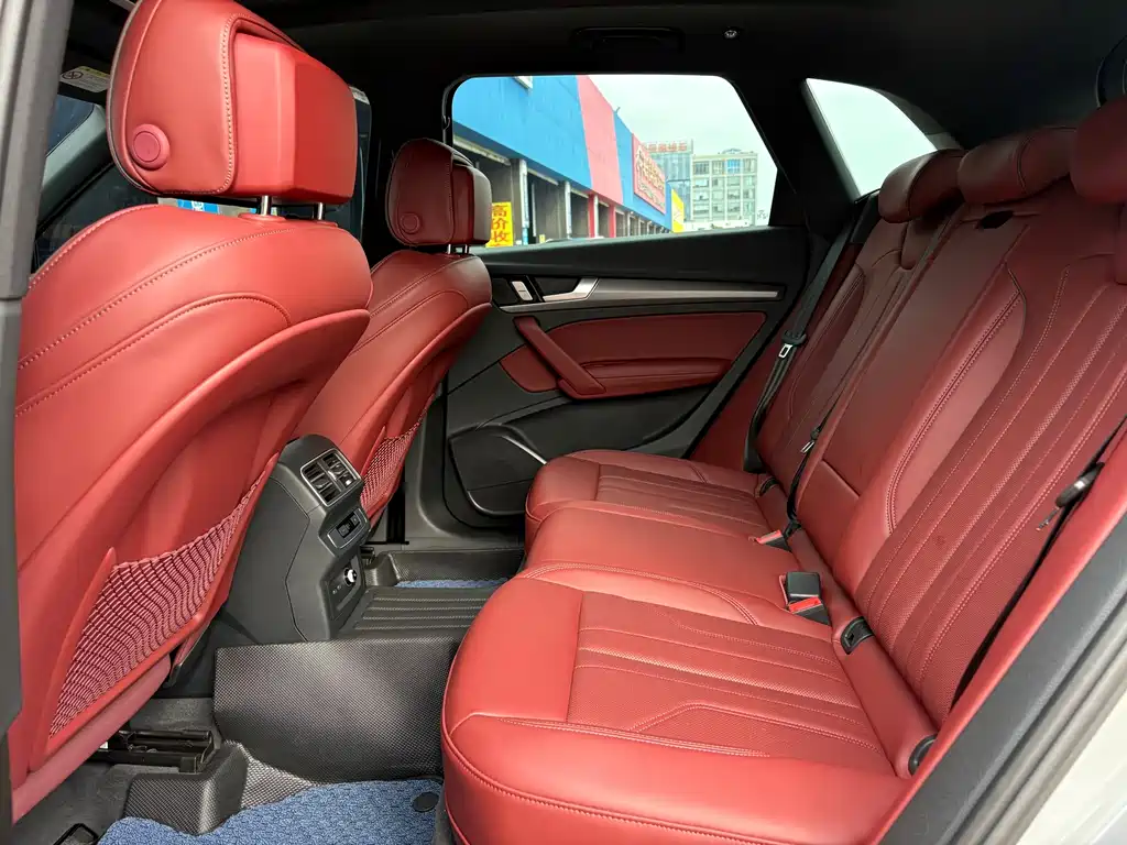Audi Q5L — миниатюра 14