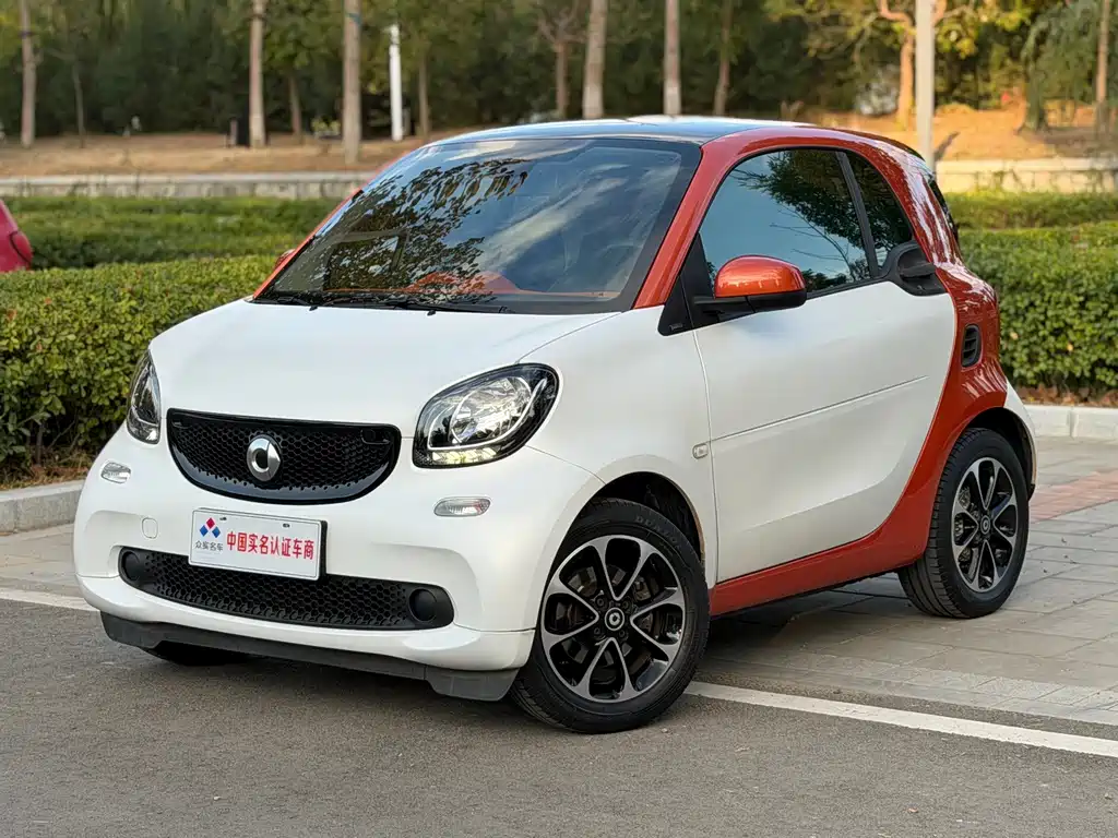 smart Smart Fortwo — миниатюра 4