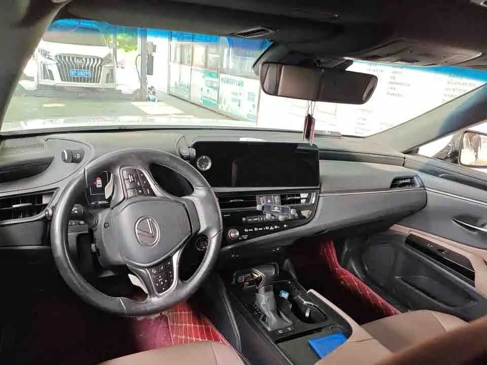 Lexus ES — миниатюра 3