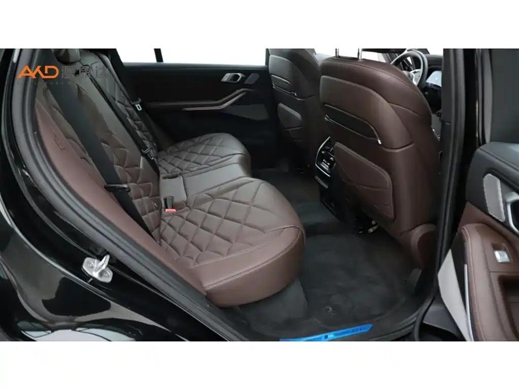 BMW X5 — миниатюра 8