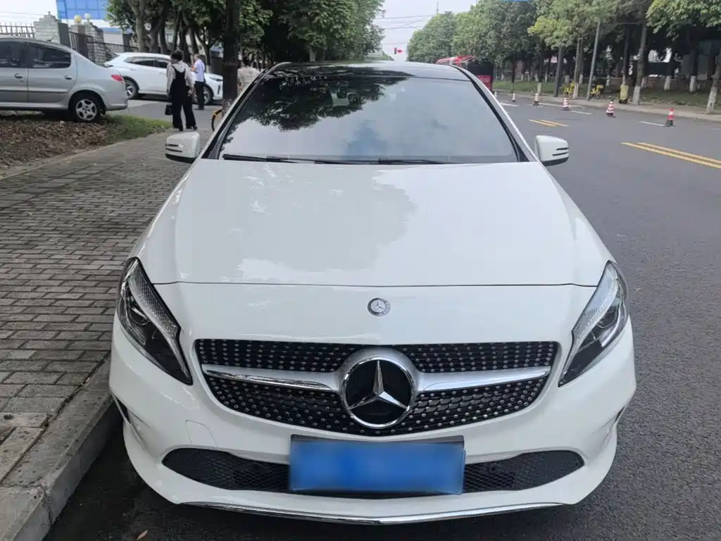 Mercedes-Benz A-Class (Import) — миниатюра 3