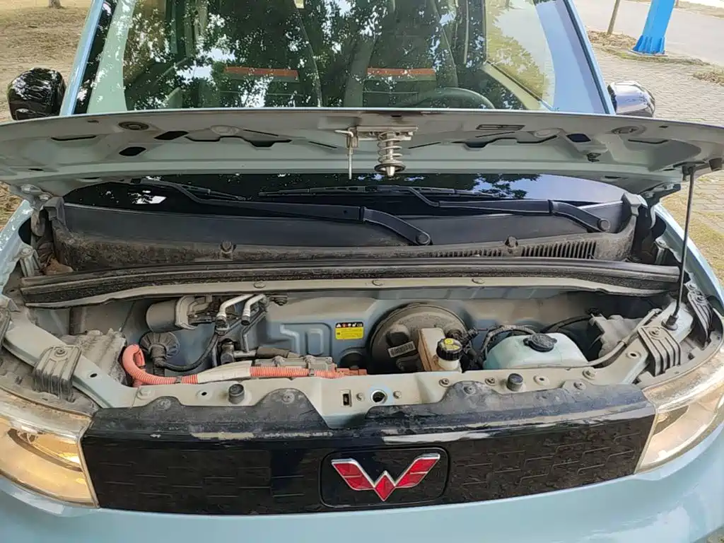Wuling MINIEV — миниатюра 20
