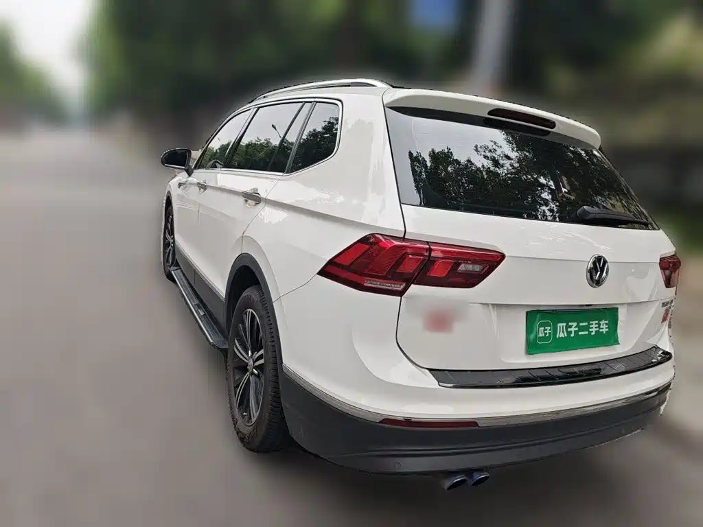 Volkswagen Tiguan L — миниатюра 25