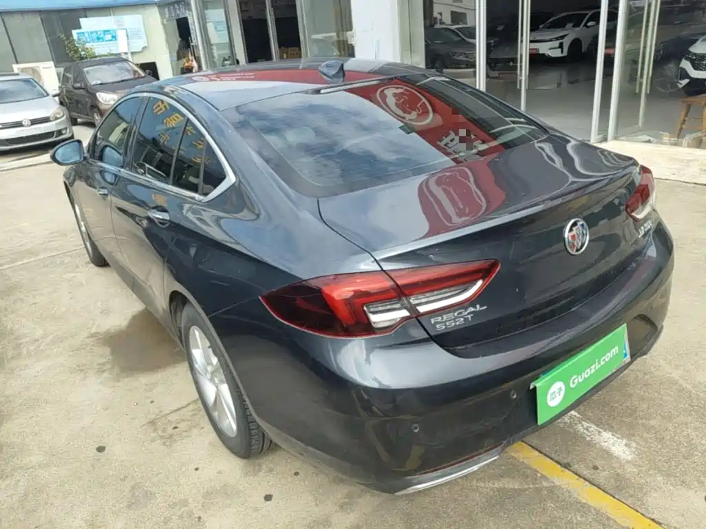 Buick Regal — миниатюра 5