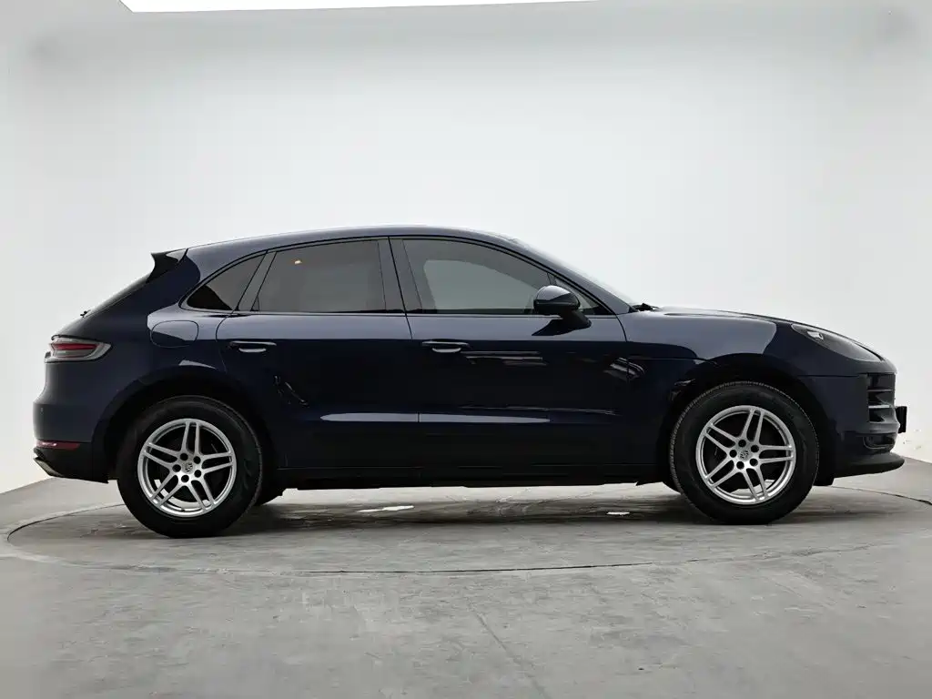 Porsche Macan — миниатюра 5