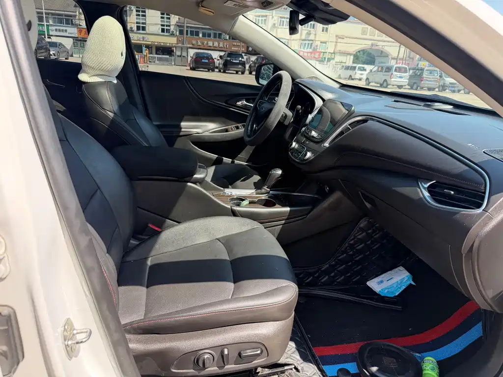 Chevrolet Malibu XL — миниатюра 6