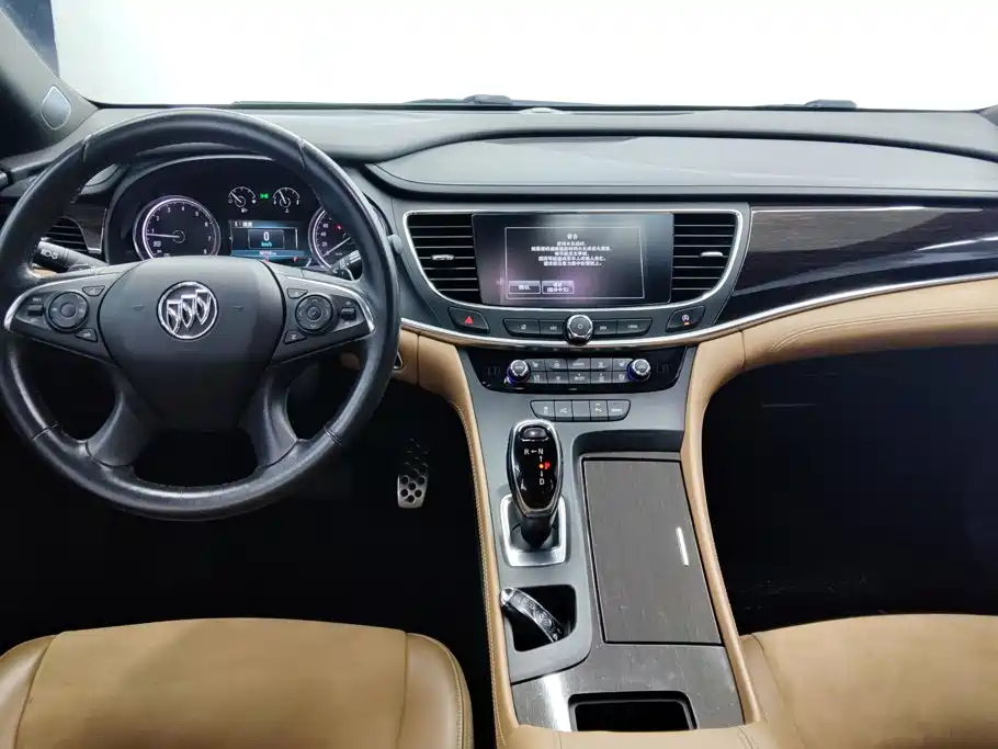 Buick LaCrosse — миниатюра 12