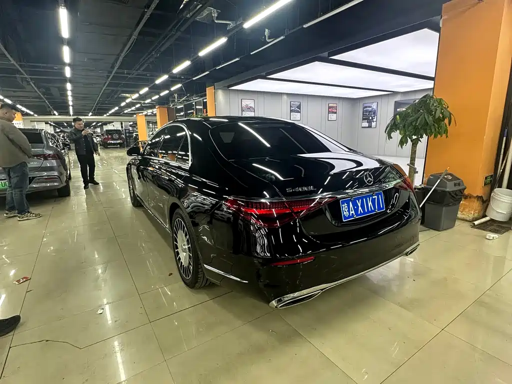 MERCEDES-BENZ S CLASS