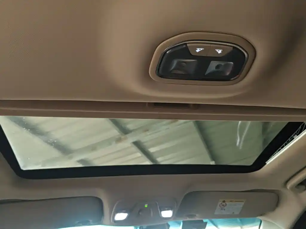 Geely Emgrand — миниатюра 18