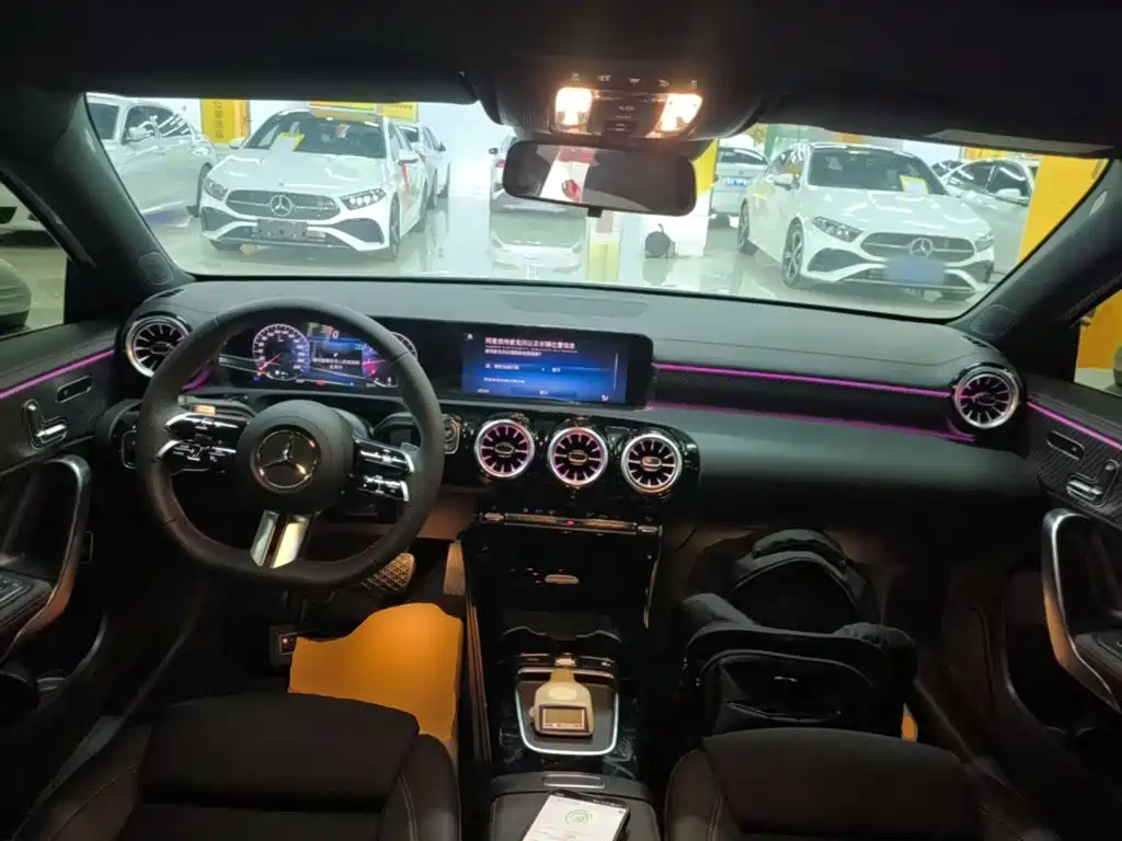 Mercedes-Benz A-Class — миниатюра 10