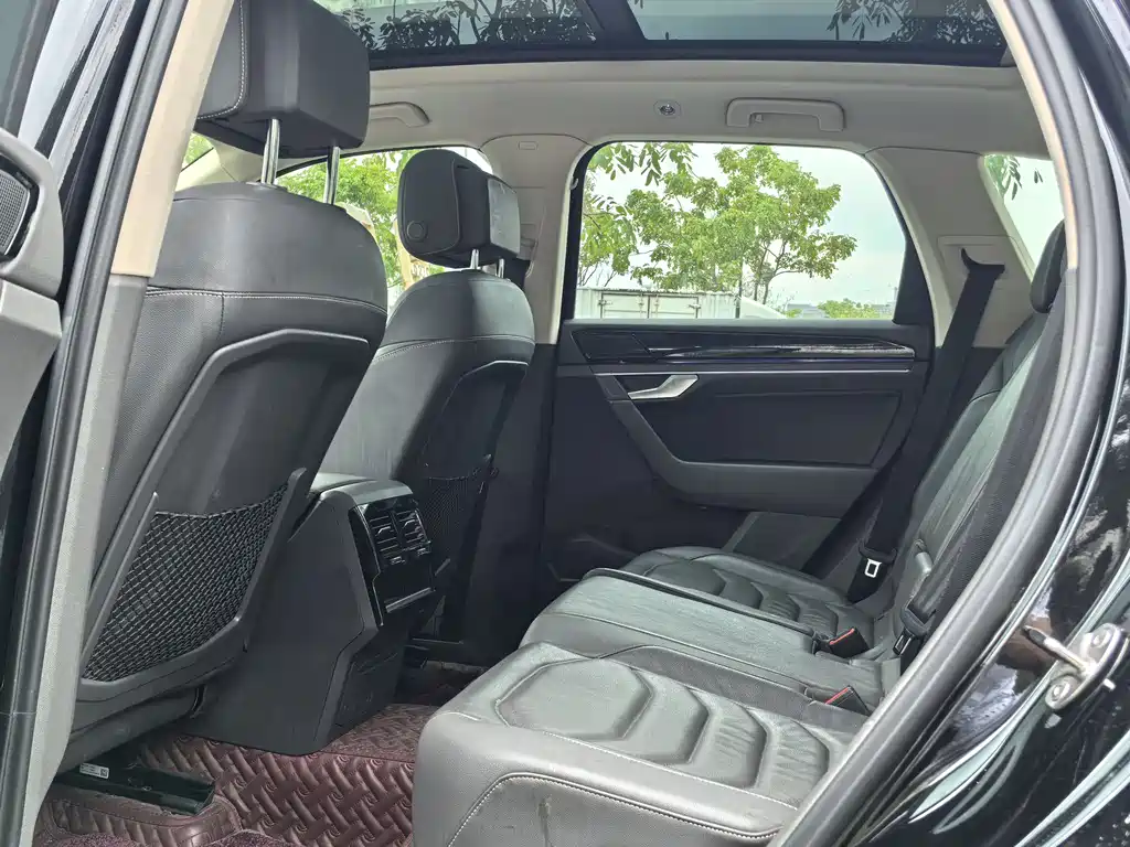 Volkswagen Touareg 2020 3.0TSI VI