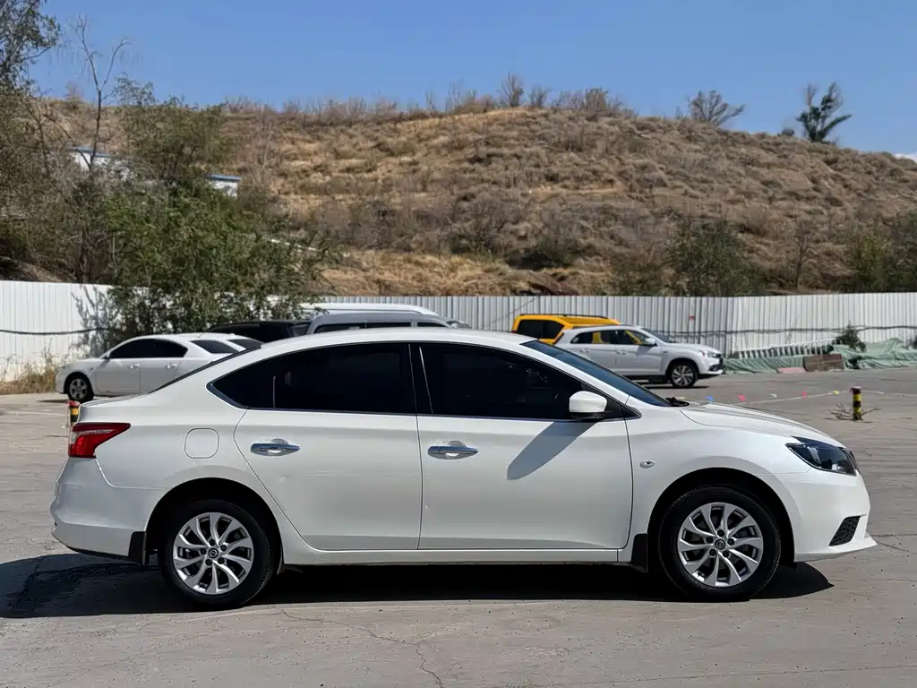 Nissan Sylphy — миниатюра 18