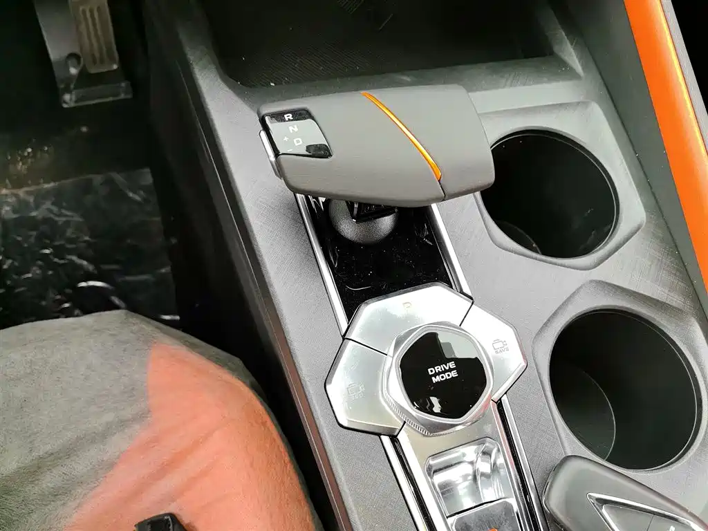 Changan UNI-V 2024 2.0T