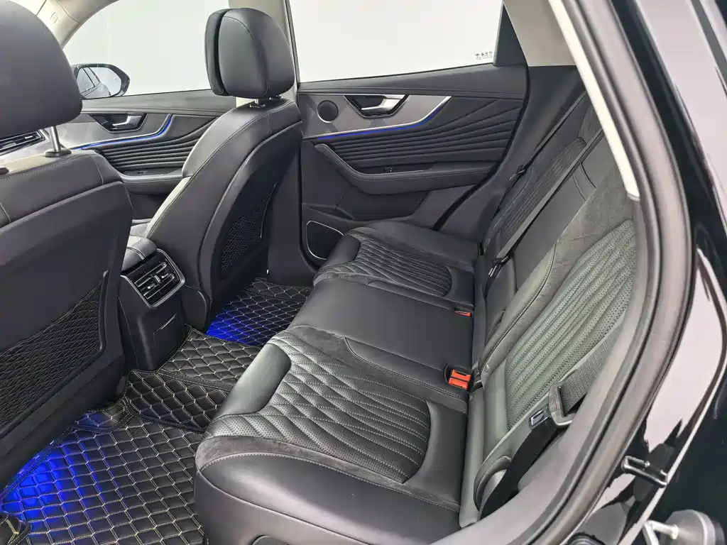 Hongqi Hongqi HS5 — миниатюра 11