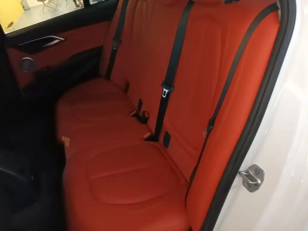 BMW 1 Series — миниатюра 17