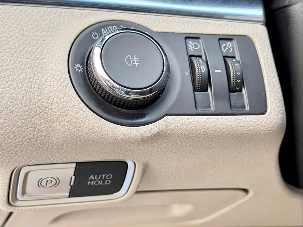 Buick GL8 — миниатюра 20