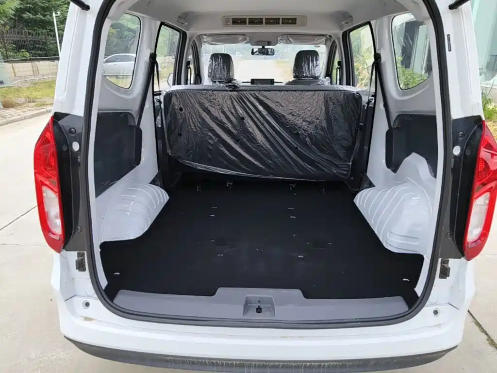 Wuling Hongguang EV — миниатюра 19