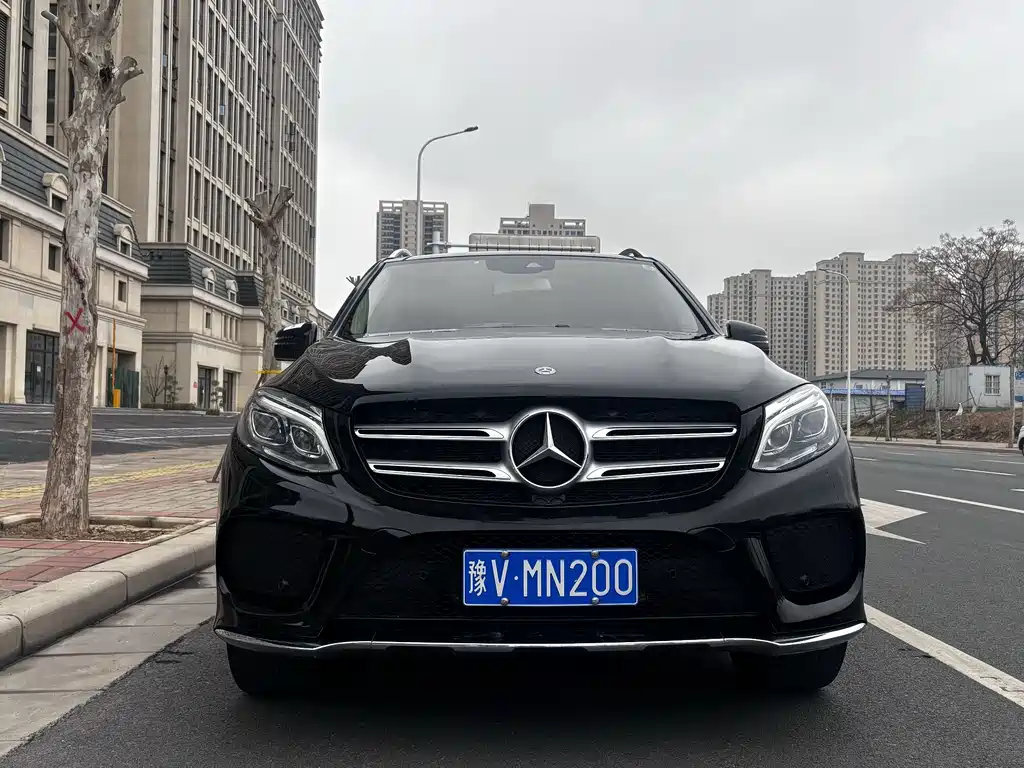 MERCEDES-BENZ GLE