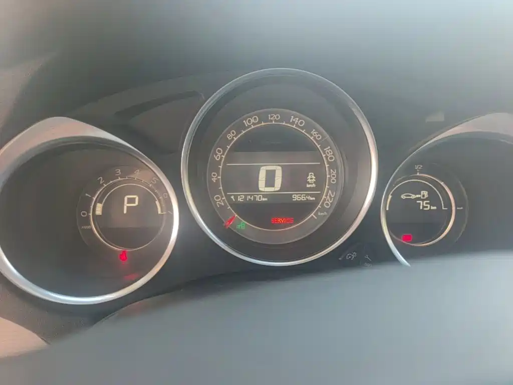 Citroen C4L — миниатюра 12