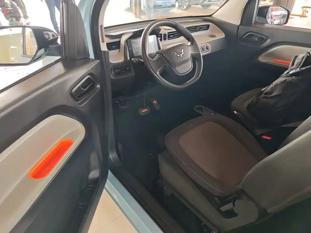 Wuling MINIEV — миниатюра 16