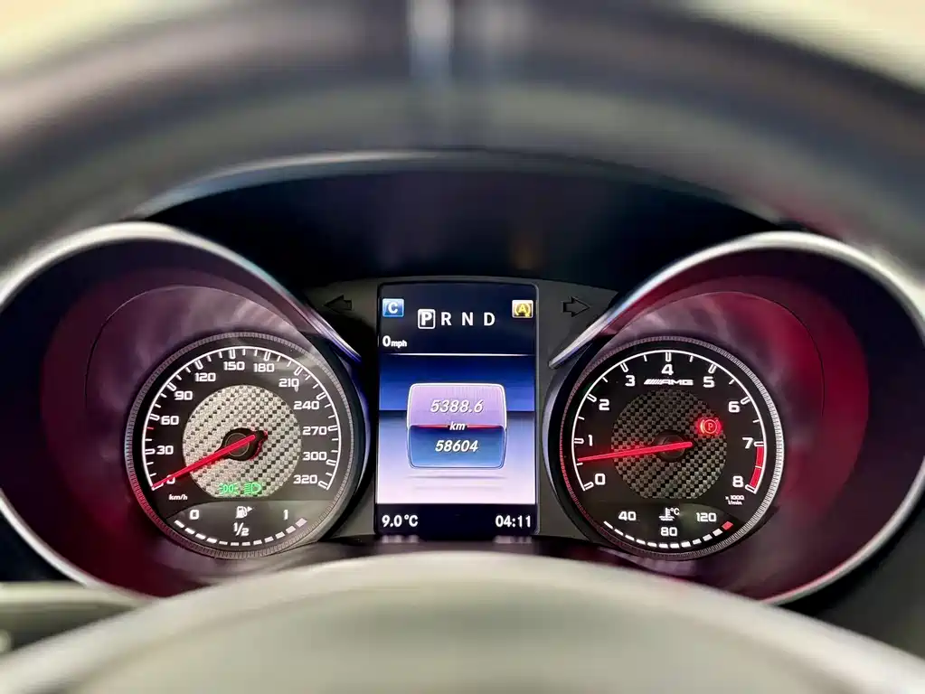 MERCEDES-BENZ AMG GT