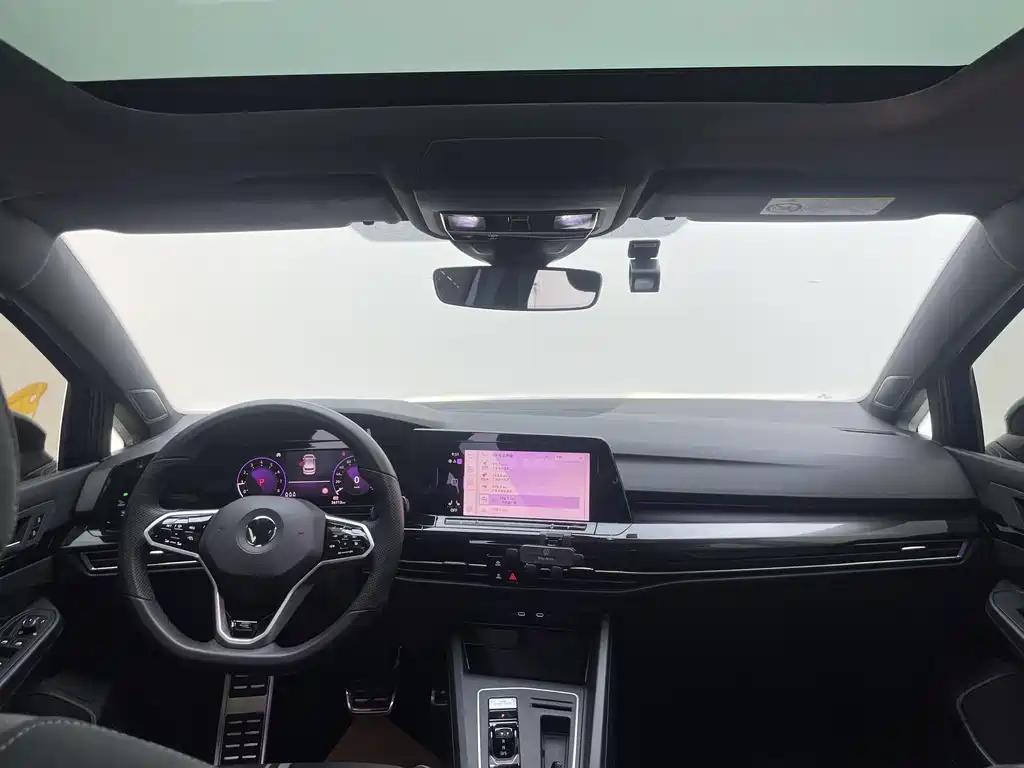 Volkswagen Golf — миниатюра 21