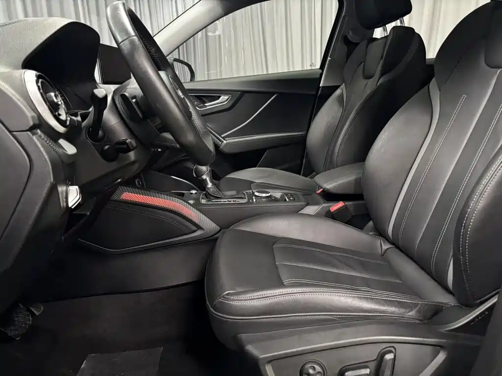 Audi Q2L — миниатюра 7