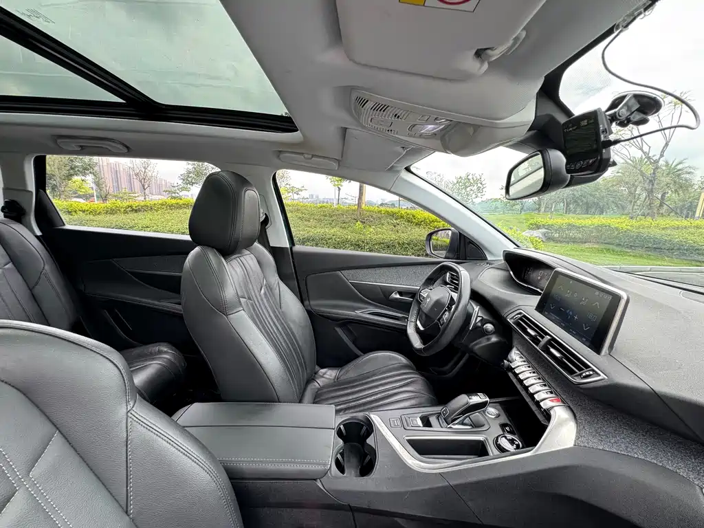 Peugeot 5008 — миниатюра 24
