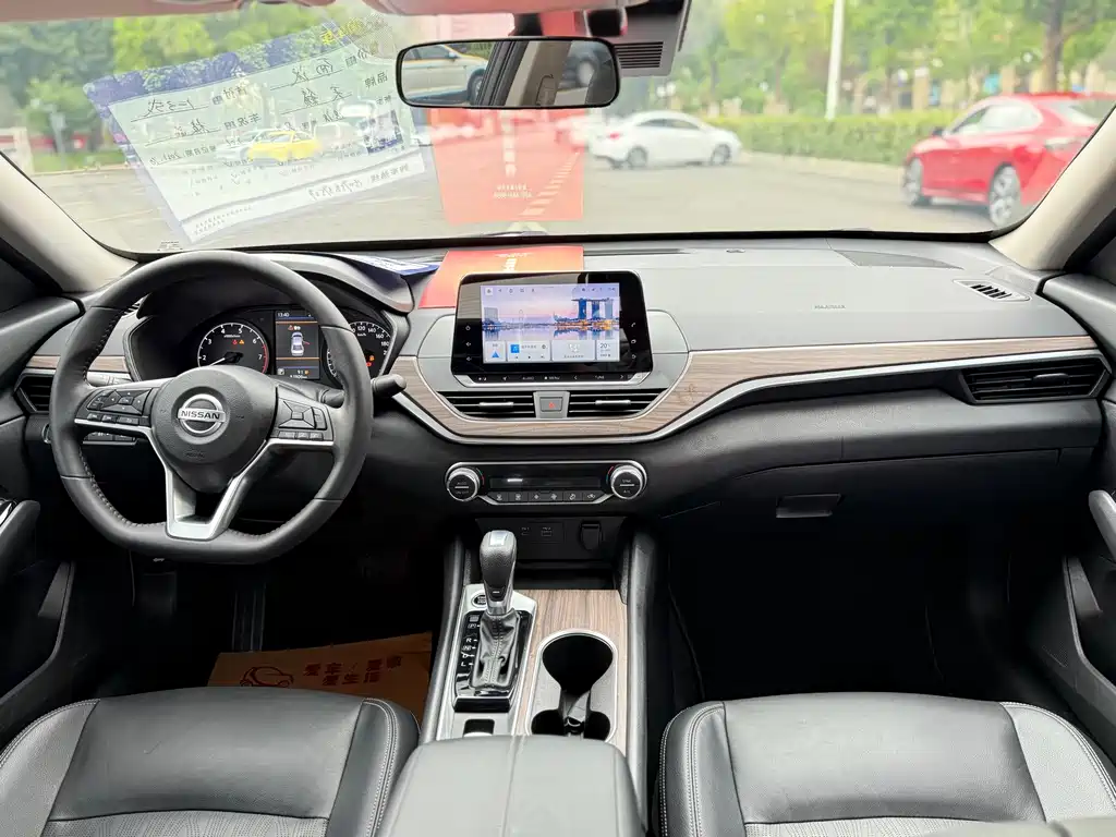 Nissan Teana — миниатюра 7