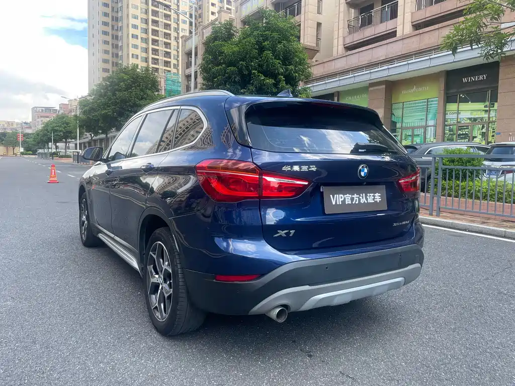BMW X1 — миниатюра 7