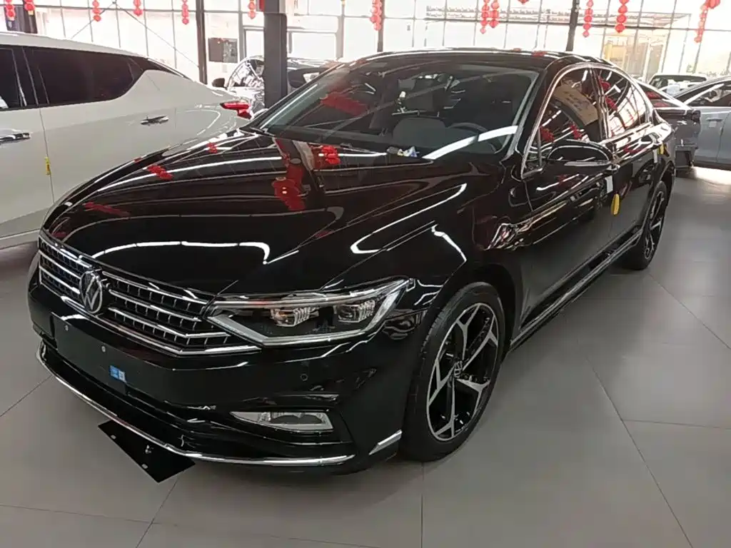 迈腾 2025款 改款 众享款 330TSI DSG豪华型 2025