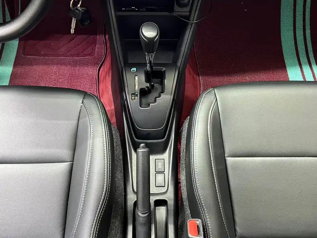 Toyota Yaris L — миниатюра 11