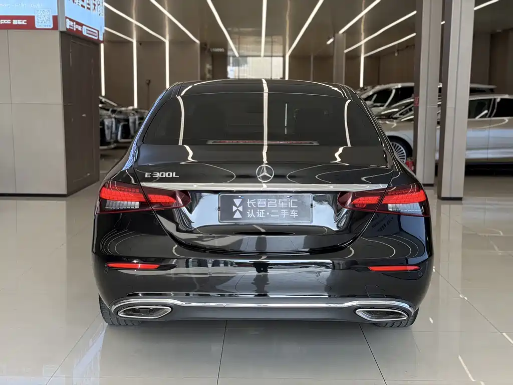 Mercedes-Benz E-Class — миниатюра 22